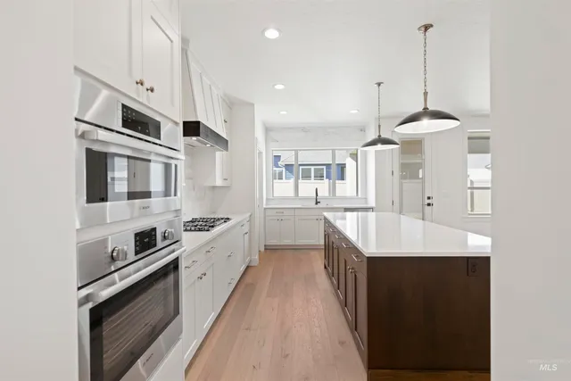 $749,880 | 2061 North Peakhurt Avenue, Kuna, ID 83634