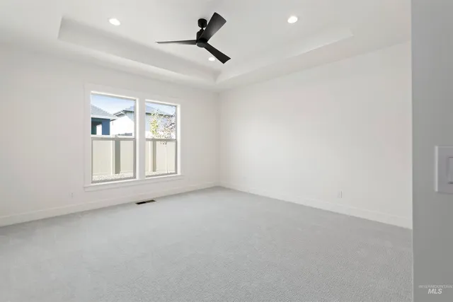 $749,880 | 2061 North Peakhurt Avenue, Kuna, ID 83634