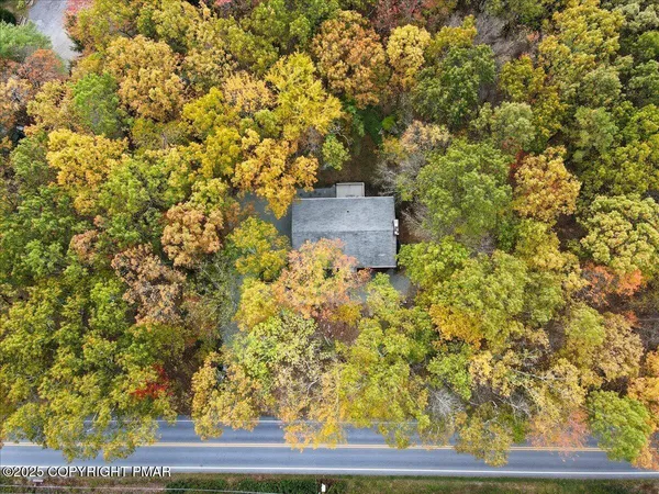 $480,000 | 129 Lentz Trail, Jim Thorpe, PA 18229