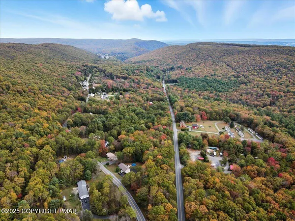 $480,000 | 129 Lentz Trail, Jim Thorpe, PA 18229
