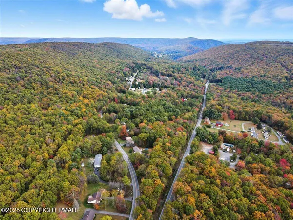 $480,000 | 129 Lentz Trail, Jim Thorpe, PA 18229