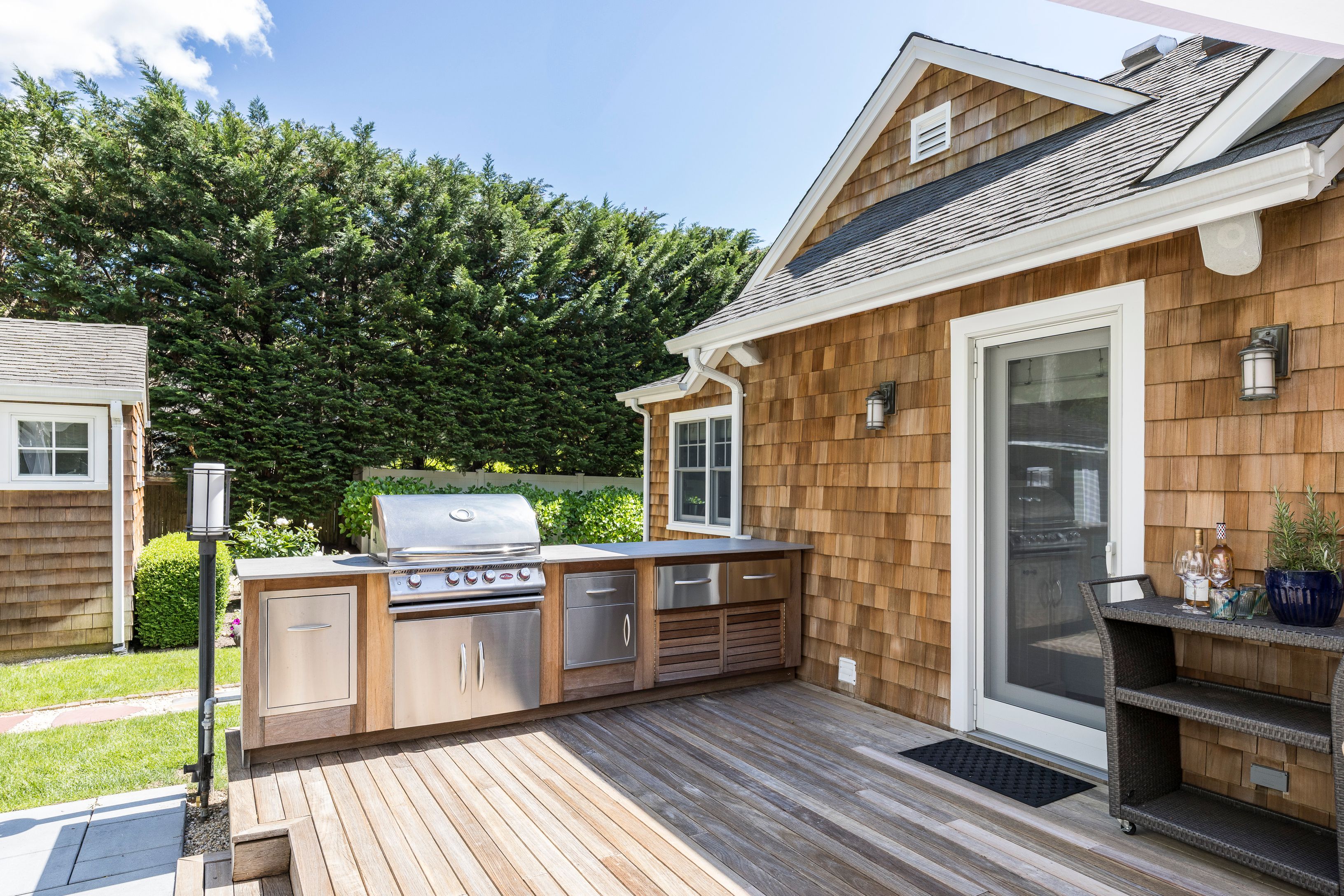 29 Denison Road Sag Harbor, NY 11963 - Photo 14 of 20 Outdoor Grilling Station