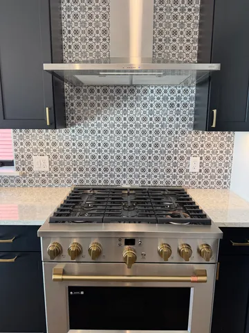 $1,040,000 | 11 Liberty Lane, South Burlington, VT 05403