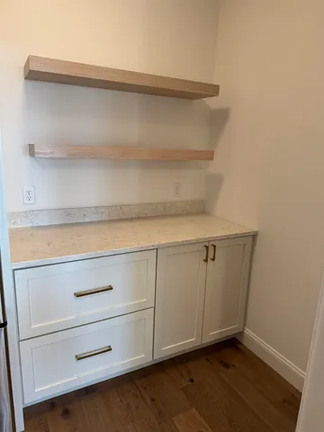 $1,040,000 | 11 Liberty Lane, South Burlington, VT 05403