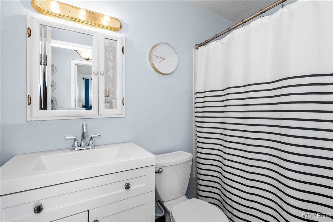 404 Woodgate Road Tonawanda, NY 14150 - Photo 13 of 37