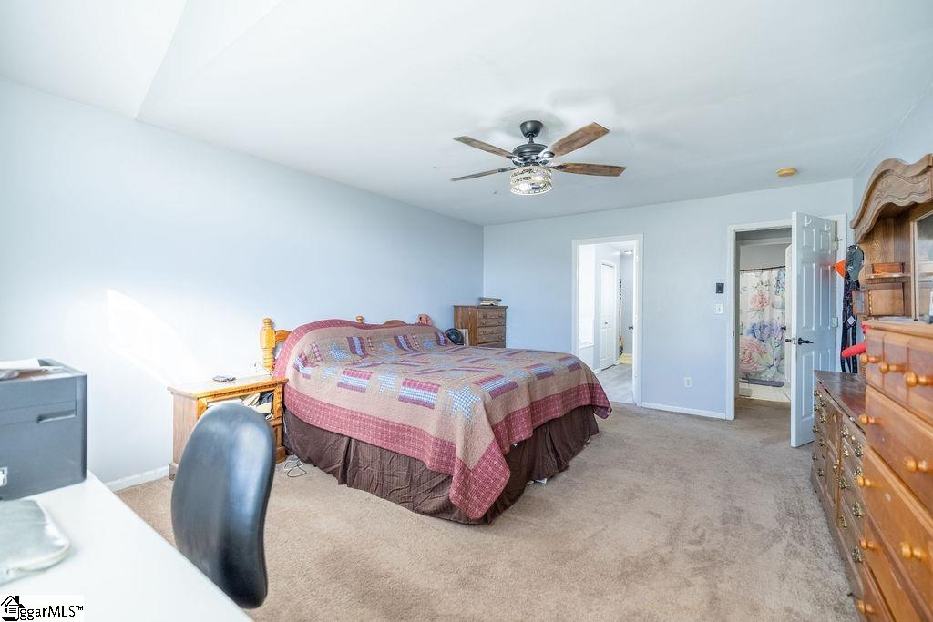 121 Amberwood Drive Anderson, SC 29621 - Photo 15 of 32