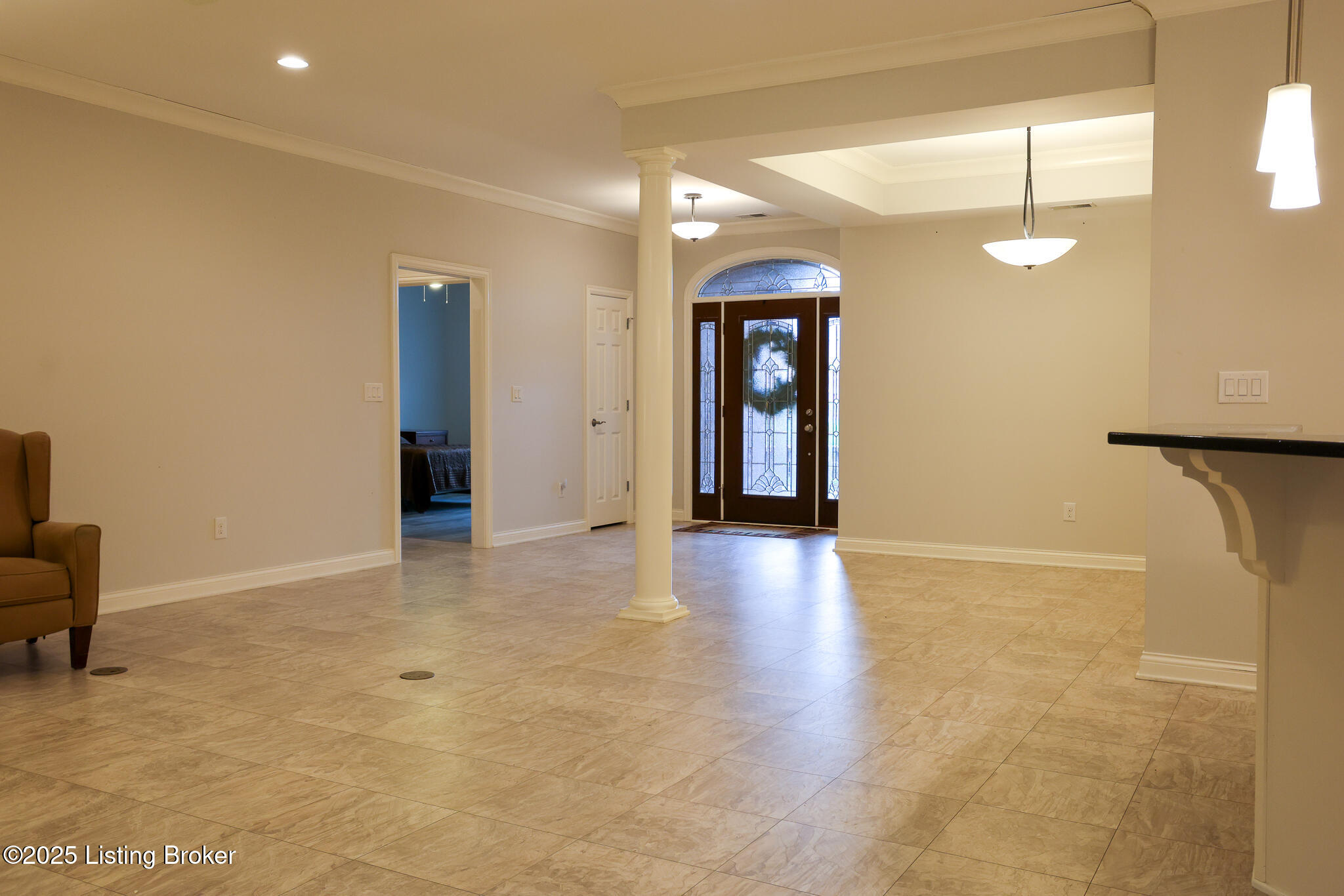 10712 Riva Road Louisville, KY 40223 - Photo 25 of 25 Open floor plan