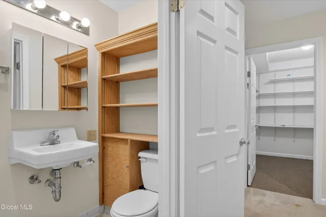 $799,900 | 3 Beach Court, Saratoga Springs, NY 12866