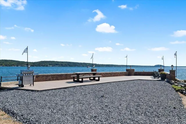 $799,900 | 3 Beach Court, Saratoga Springs, NY 12866