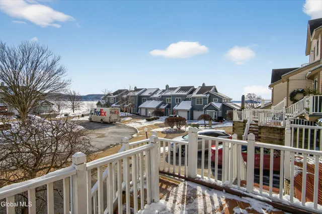 $799,900 | 3 Beach Court, Saratoga Springs, NY 12866