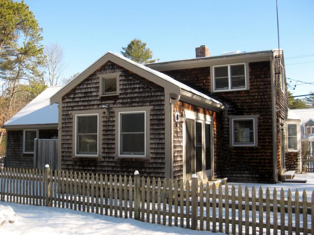 528 County Road Pocasset, MA 02559 - Photo 4 of 29 a front view of a house with a porch