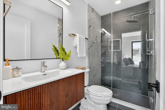 $974,900 | 2440 Ontario Road Northwest, Unit 9, Washington, DC 20009