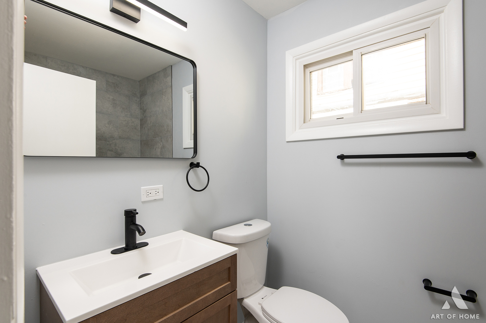 6740 South Rhodes Avenue Chicago, IL 60637 - Photo 12 of 23 Gallery Image 12