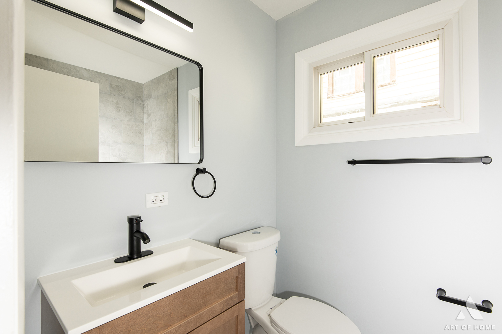 6740 South Rhodes Avenue Chicago, IL 60637 - Photo 14 of 23 Gallery Image 14