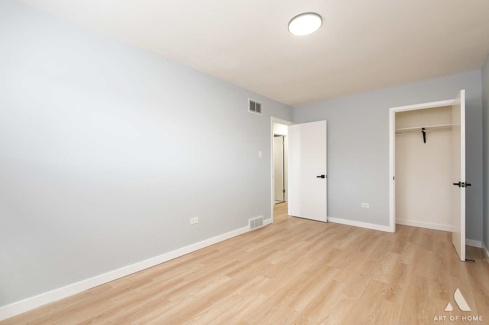 6740 South Rhodes Avenue Chicago, IL 60637 - Photo 18 of 23 Gallery Image 18