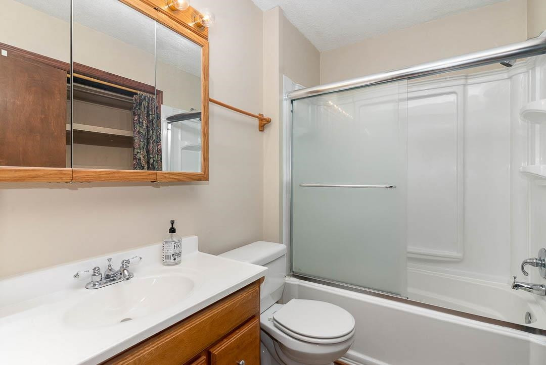 7244 Mine Shaft Road Raleigh, NC 27615 - Photo 12 of 23 Bathroom 2