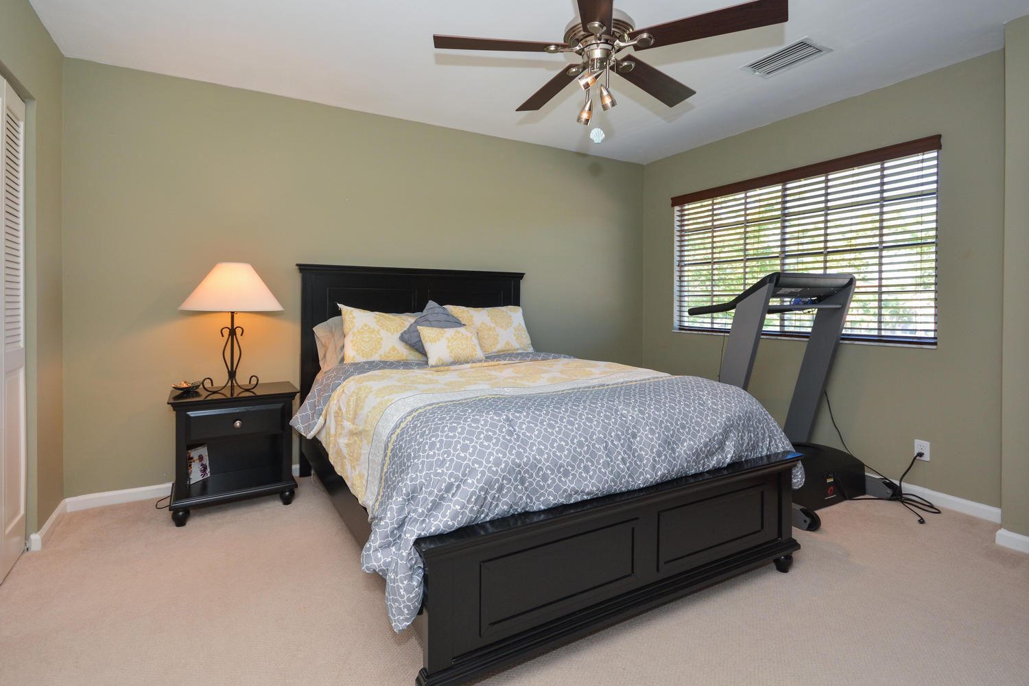 20694 Northwest 26th Court Boca Raton, FL 33434 - Photo 23 of 25 20694 NW 26th Ct Boca Raton FL-large-033