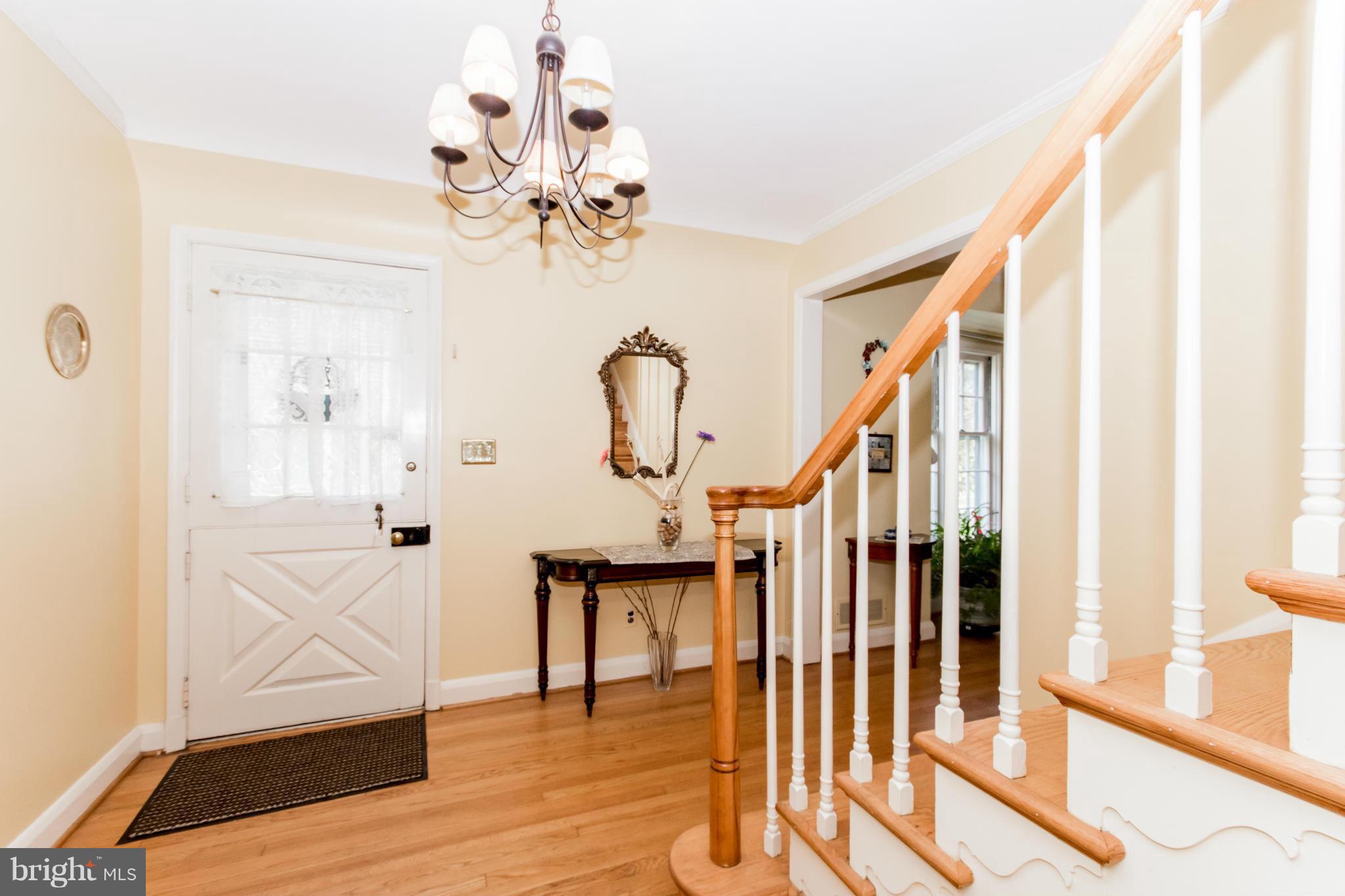 119 Overhill Road Baltimore, MD 21210 - Photo 3 of 30 Interior (General)