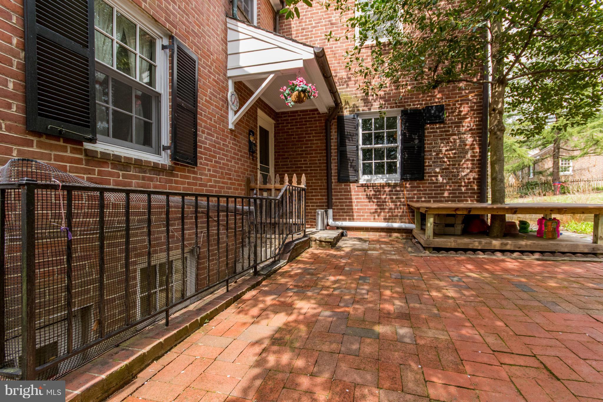 119 Overhill Road Baltimore, MD 21210 - Photo 24 of 30 Exterior (Rear)