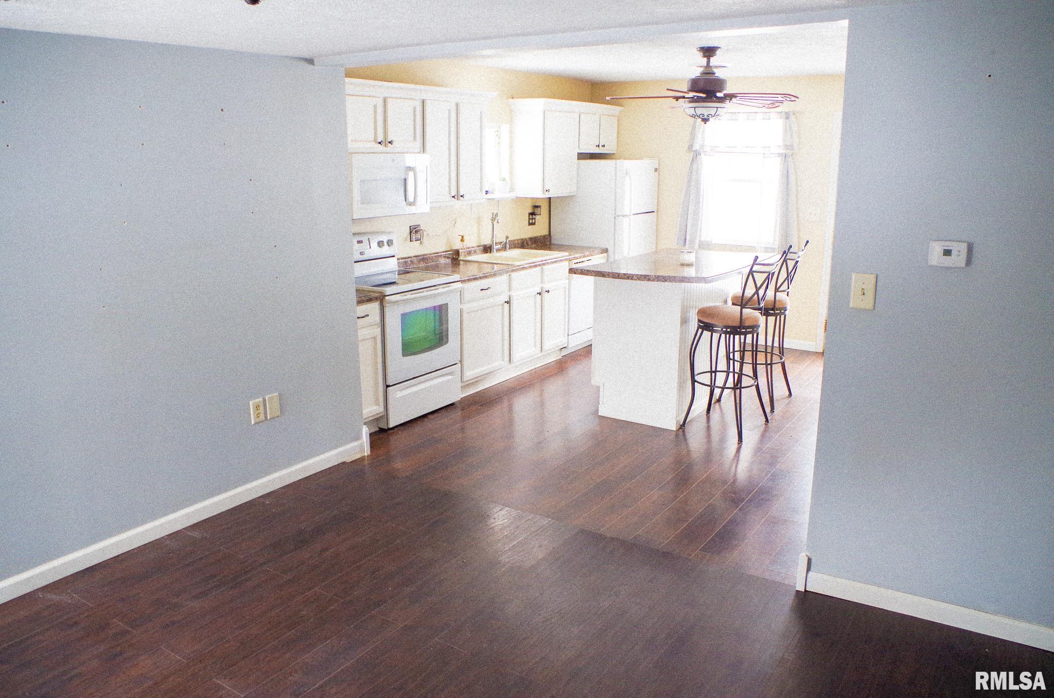 12771 Fishburn Road Mechanicsburg, IL 62545 - Photo 10 of 23