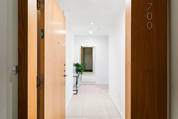 $12,900 | 401 North Birch Road, Unit 700, Fort Lauderdale, FL 33304