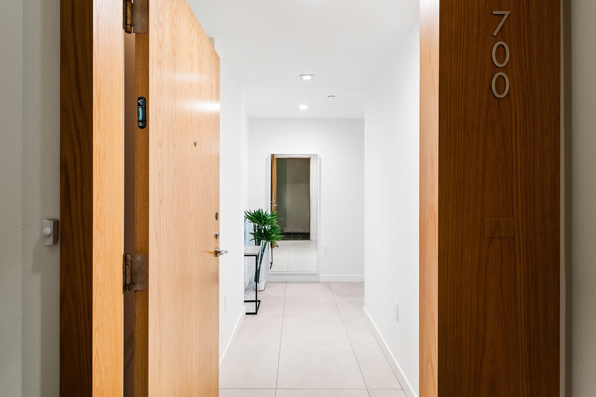 401 North Birch Road, Unit 700 Fort Lauderdale, FL 33304 - Photo 2 of 33 Photo 2