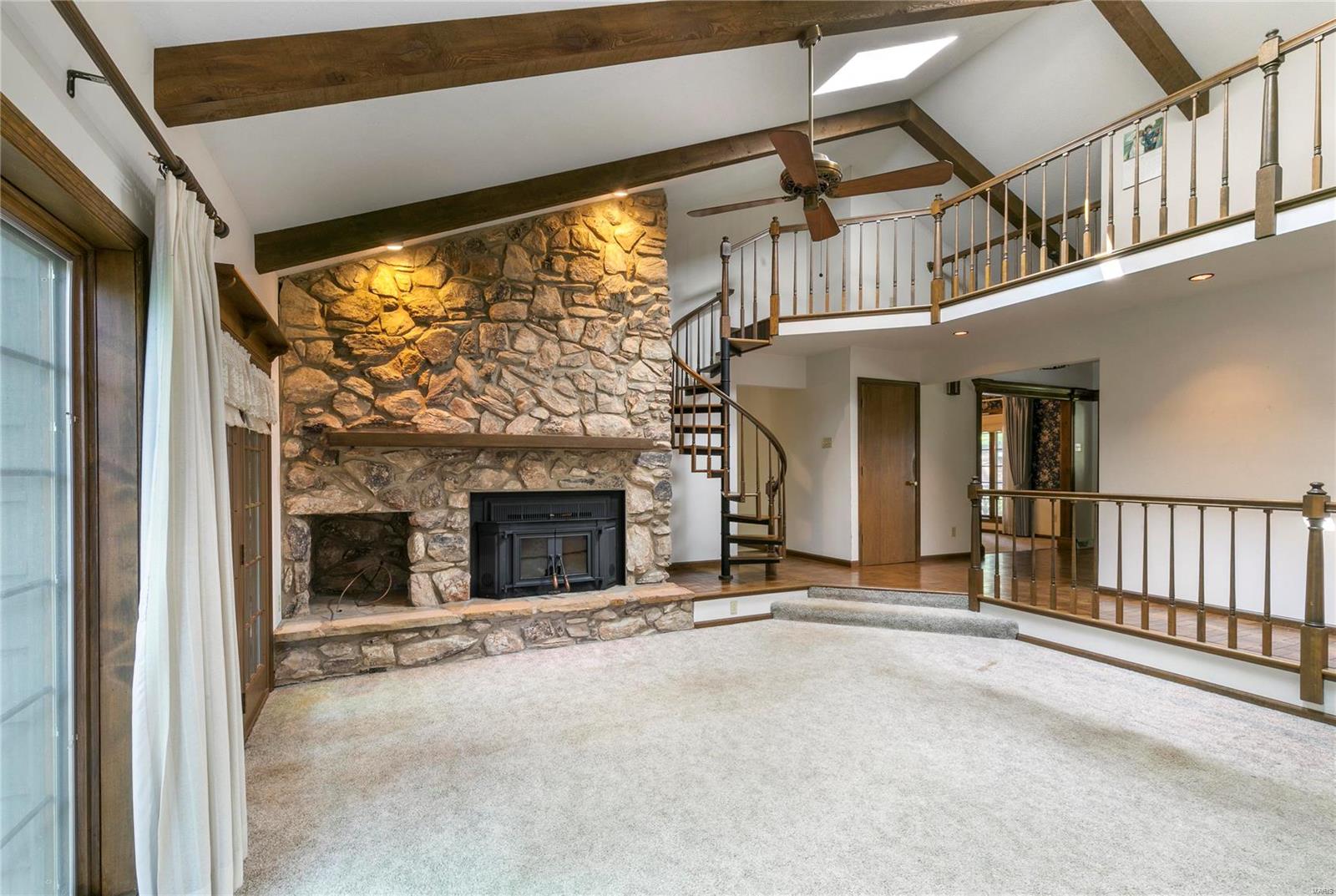 9738 Fall Ridge Trail St. Louis, MO 63127 - Photo 8 of 29 Gallery Image 8
