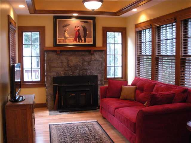 241 Erie Road Columbus, OH 43214 - Photo 4 of 15 Gallery Image 4