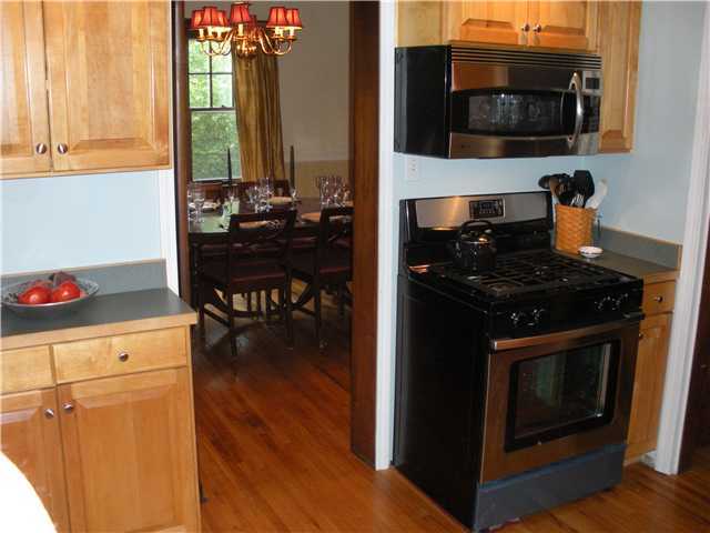 241 Erie Road Columbus, OH 43214 - Photo 8 of 15 Gallery Image 8