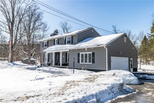$425,000 | 2939 Graffenburg Road, Frankfort, NY 13413