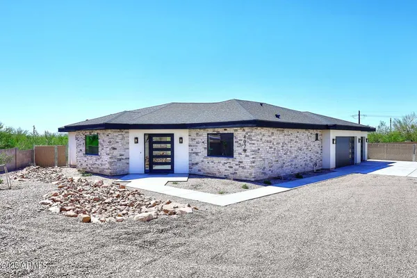 $775,000 | 4079 East Roosevelt Street, Apache Junction, AZ 85119
