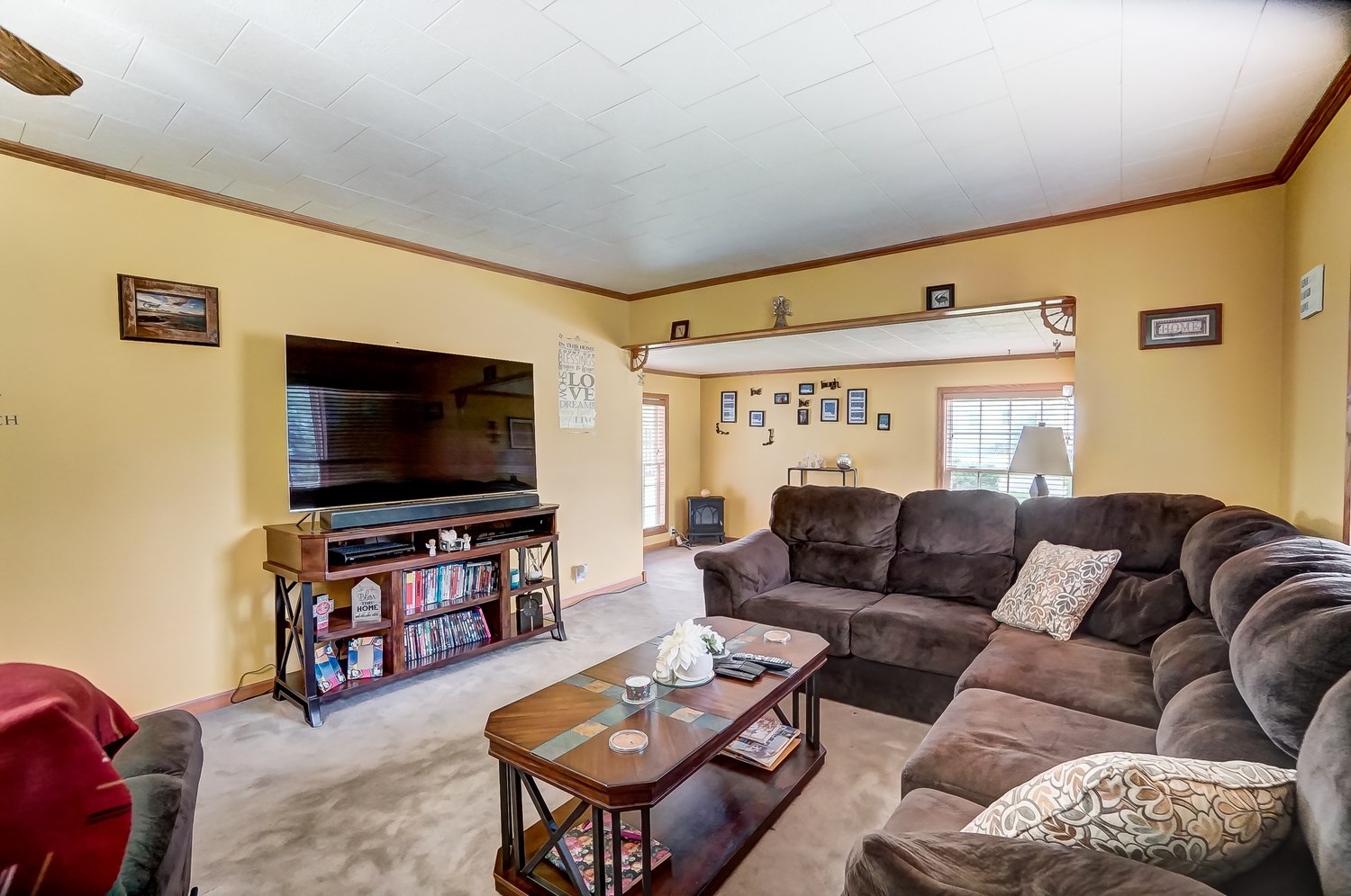 513 1st Street Howe, IN 46746 - Photo 5 of 35 Gallery Image 5