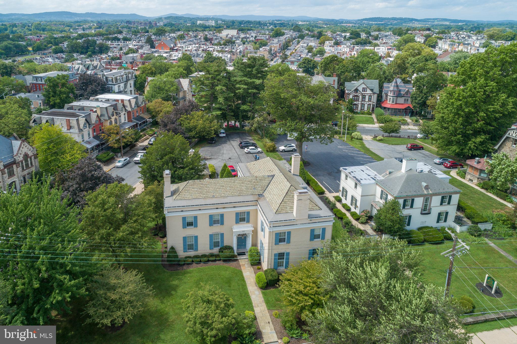 708 Centre Avenue Reading, PA 19601 - Photo 15 of 49