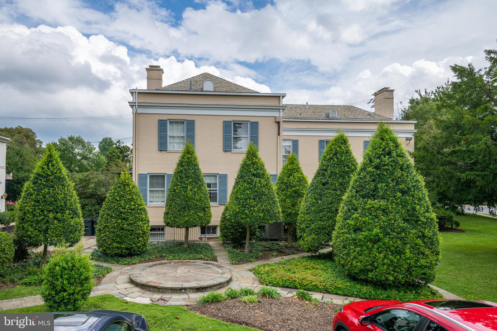 708 Centre Avenue Reading, PA 19601 - Photo 7 of 49