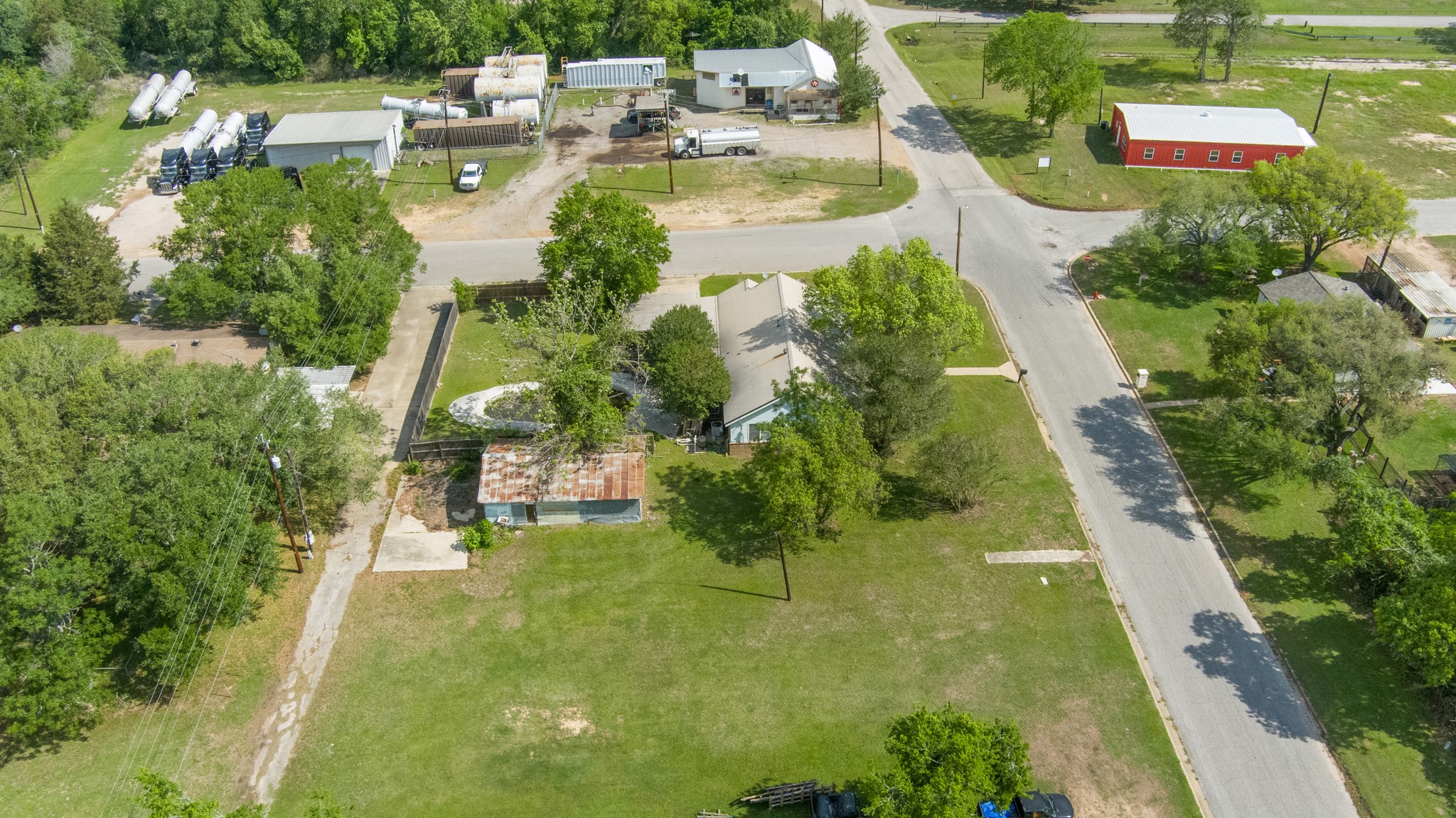 211 15th Street Hempstead, TX 77445 - Photo 30 of 33