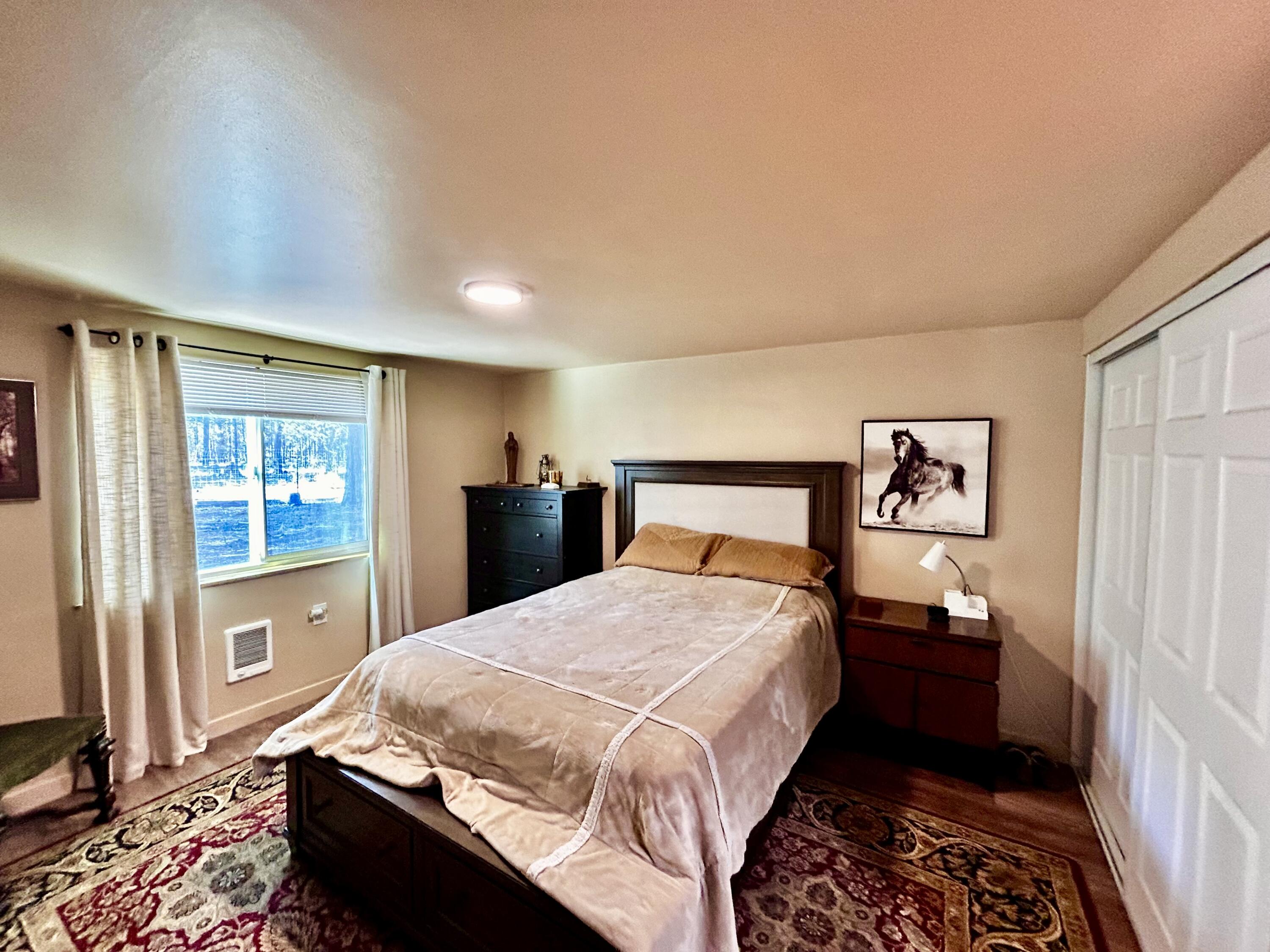 51829 Pine Loop Drive La Pine, OR 97739 - Photo 14 of 23 Primary bedroom