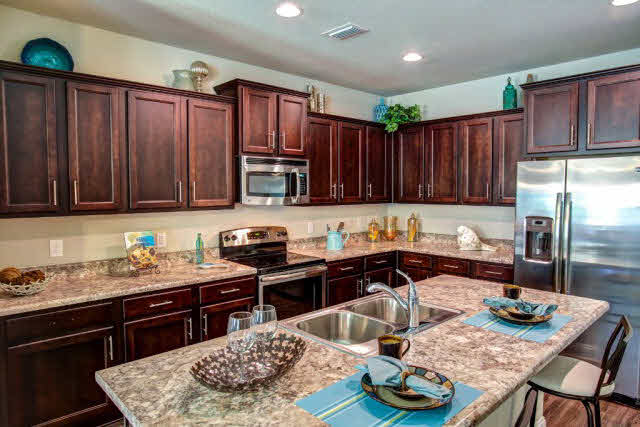 6825 B Spaniel Drive, Unit 29B Daphne, AL 36527 - Photo 4 of 13 Kitchen