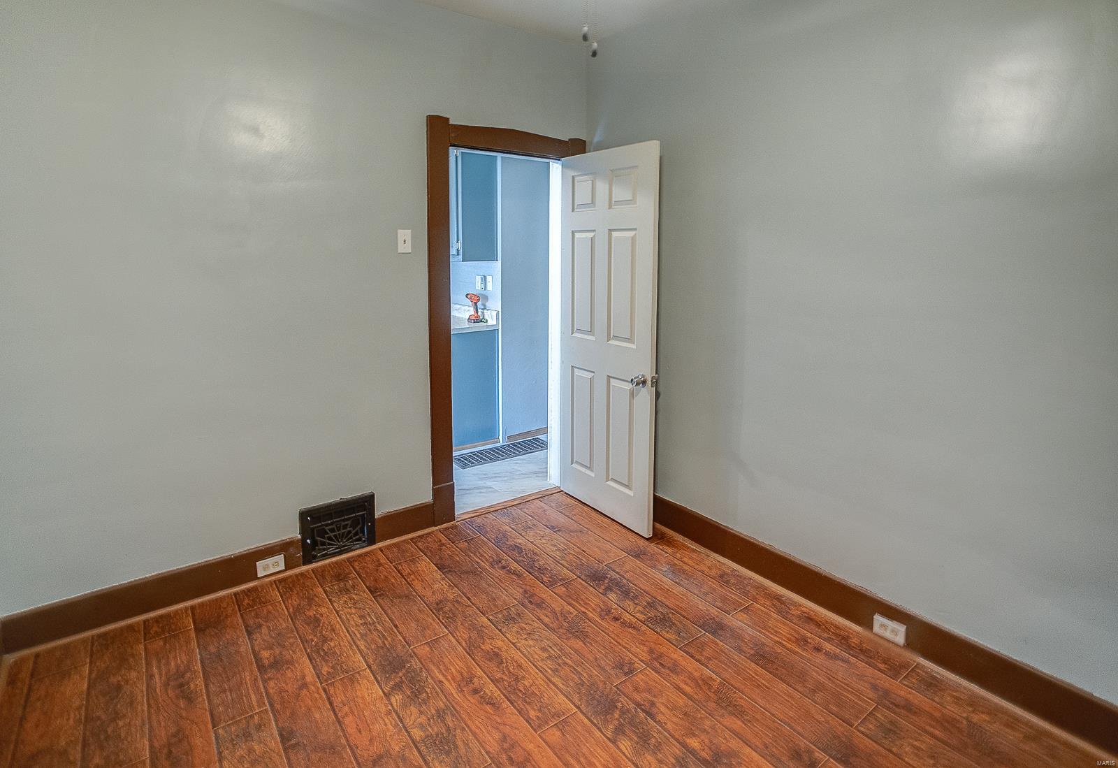 131 West 4th Street Roxana, IL 62084 - Photo 24 of 31