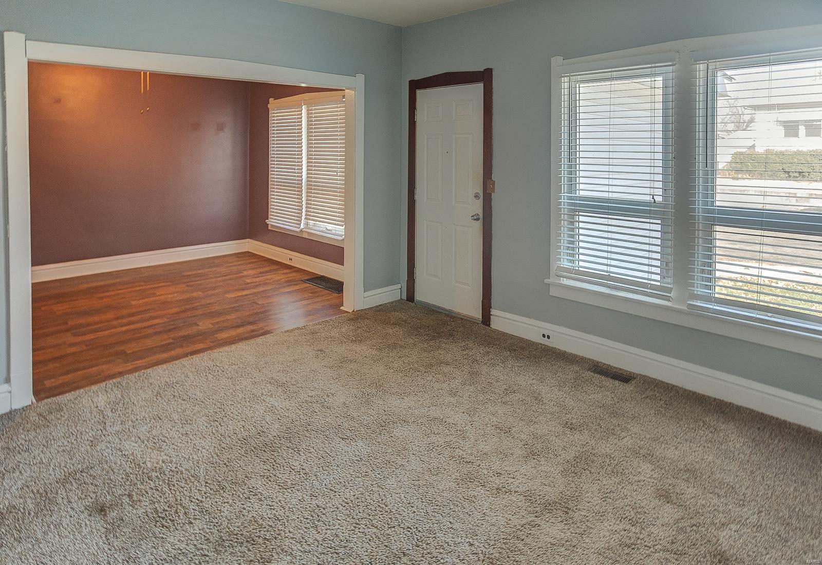 131 West 4th Street Roxana, IL 62084 - Photo 5 of 31