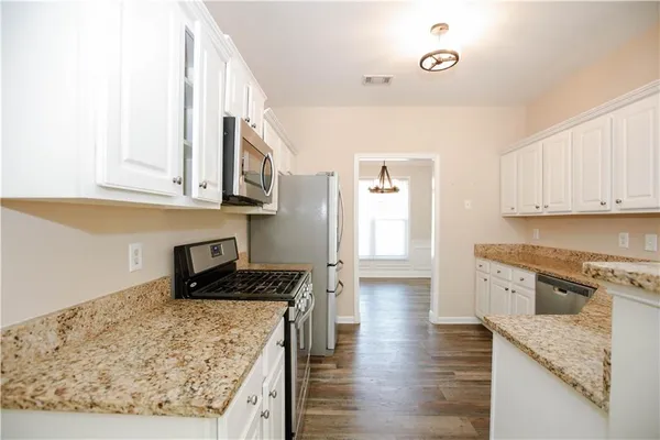 $3,000 | 1005 Landover Crossing, Suwanee, GA 30024