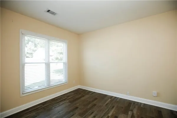 $3,000 | 1005 Landover Crossing, Suwanee, GA 30024