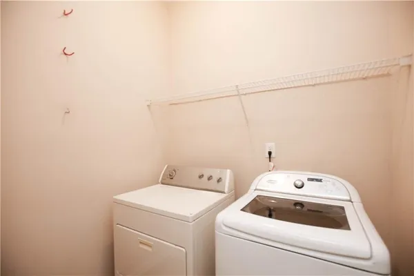 $3,000 | 1005 Landover Crossing, Suwanee, GA 30024