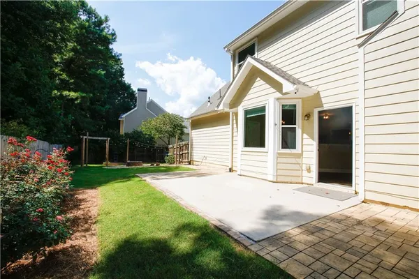 $3,000 | 1005 Landover Crossing, Suwanee, GA 30024