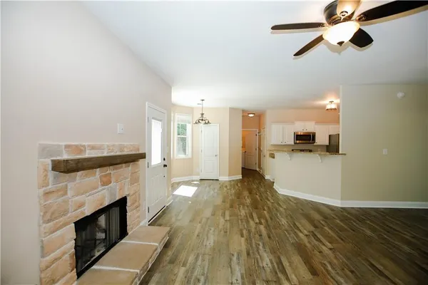 $3,000 | 1005 Landover Crossing, Suwanee, GA 30024