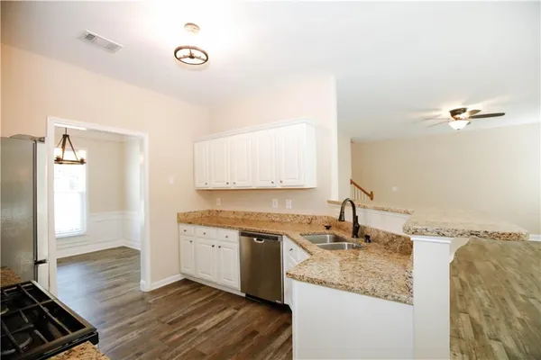 $3,000 | 1005 Landover Crossing, Suwanee, GA 30024
