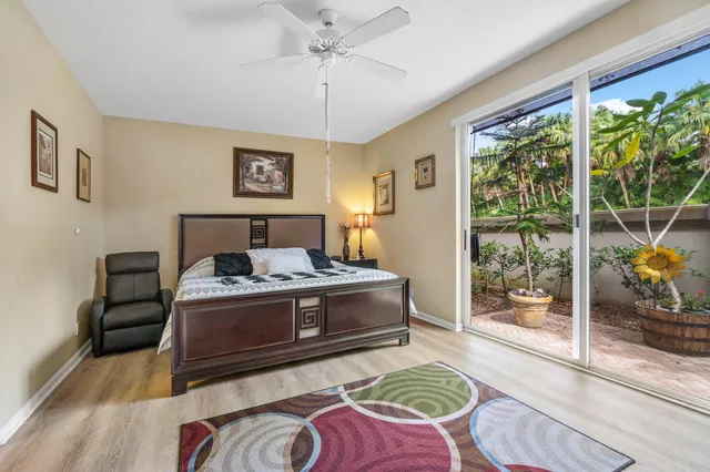 $10,000 | 7672 Jasmine Court, West Palm Beach, FL 33412