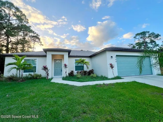 $2,100 | 960 Happiness Avenue Southwest, Palm Bay, FL 32908