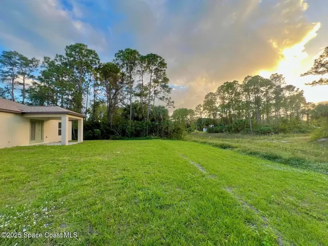 $2,100 | 960 Happiness Avenue Southwest, Palm Bay, FL 32908