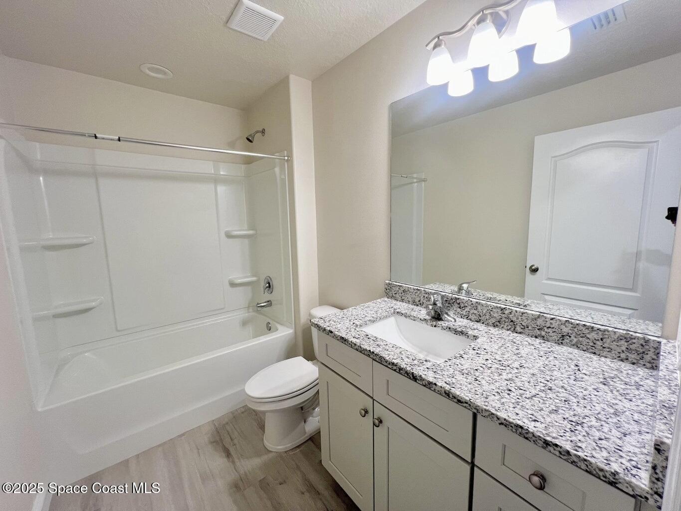 960 Happiness Avenue Southwest Palm Bay, FL 32908 - Photo 10 of 17 IMG_2976