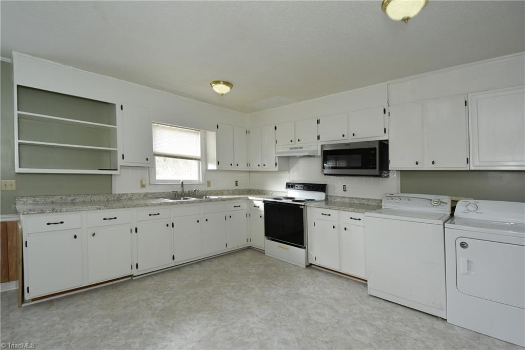 7632 Pine Street Rural Hall, NC 27045 - Photo 12 of 18